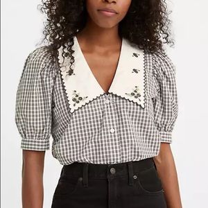 Levi’s Royce Short Sleeve Collar Blouse